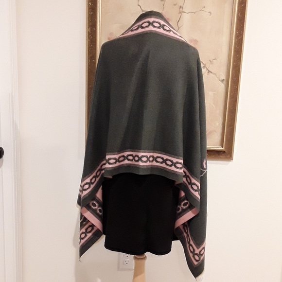 NEW Cashmere Reversible Shawl  Wrap  Pashmina - Picture 4 of 8